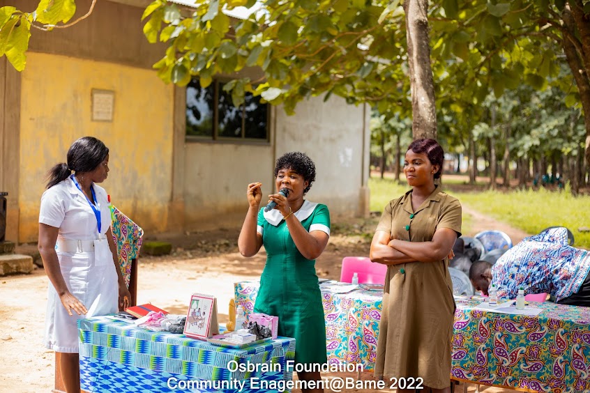 Avenui Nurses educate the people of Awudome-Bame on Breast Cancer Awareness_ menstraul hygiene_family planning (9)